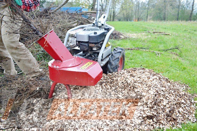 DAKR Drtič větví DV70 (01235.082)