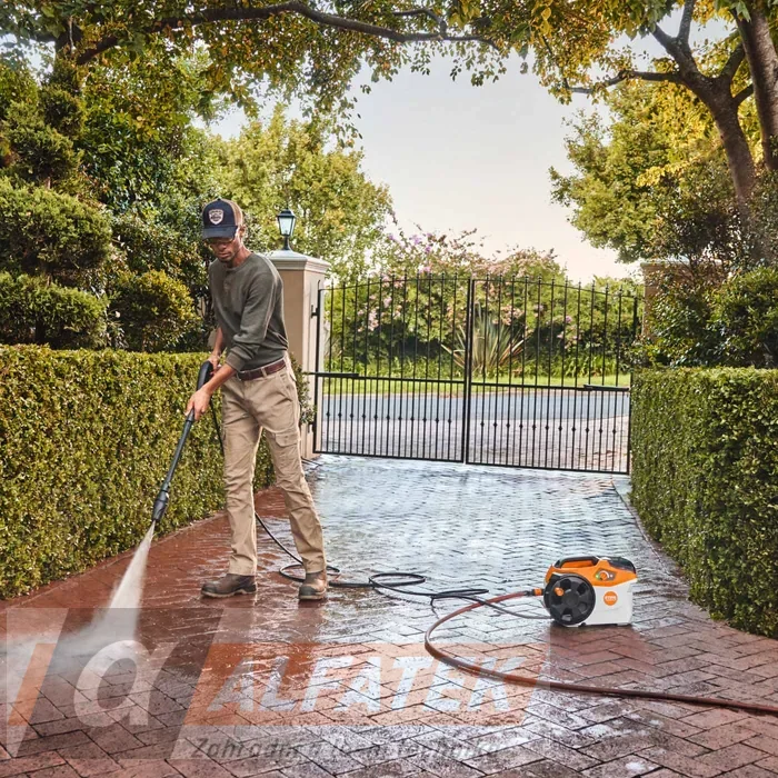 STIHL Akumulátorový vysokotlaký čistič REA 100 PLUS (RA010117611)