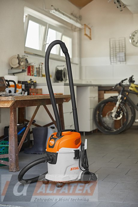 Vysavač STIHL SE 33