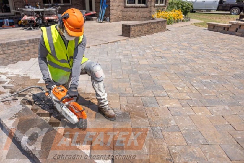 STIHL Akumulátorová rozbrušovačka TSA 300 (TA020116604)