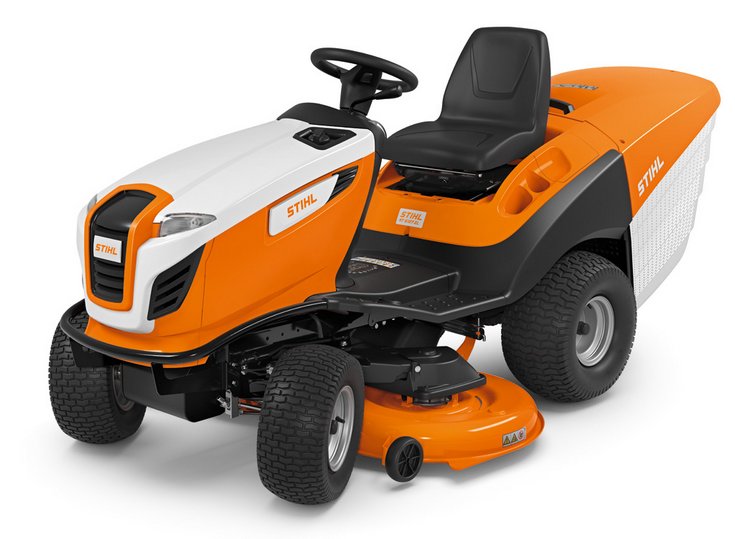 Traktory a ridery STIHL