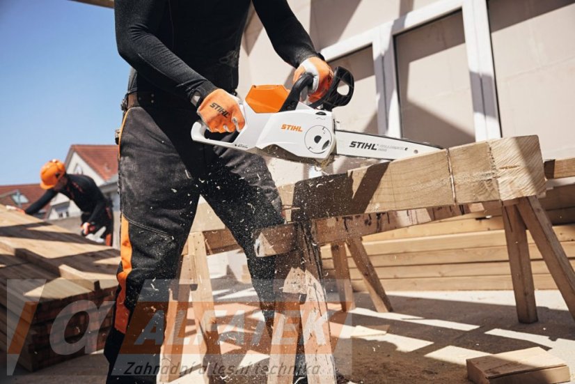STIHL Akumulátorová pila MSA 160 C-B (MA032000005)