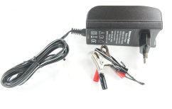 STIGA Nabíječka pro zahradní traktory 12 V (1134-9250-01)