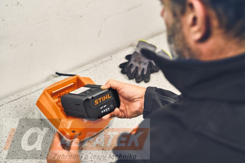 STIHL Akumulátor AP 30 (48504006546)