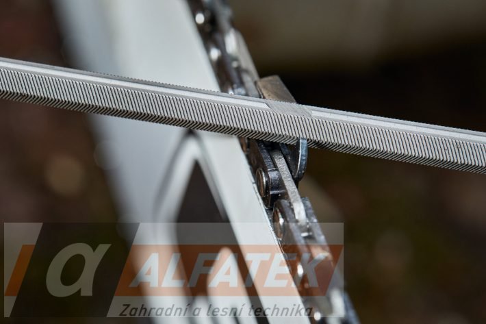 STIHL Pilový řetěz RAPID HEXA 3/8, 1,6 mm 62 článků (31320000062)