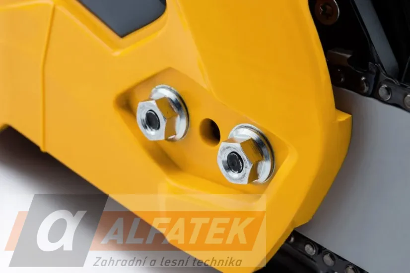 STIGA motorová pila CS 755  45 cm (240521802/ST1)