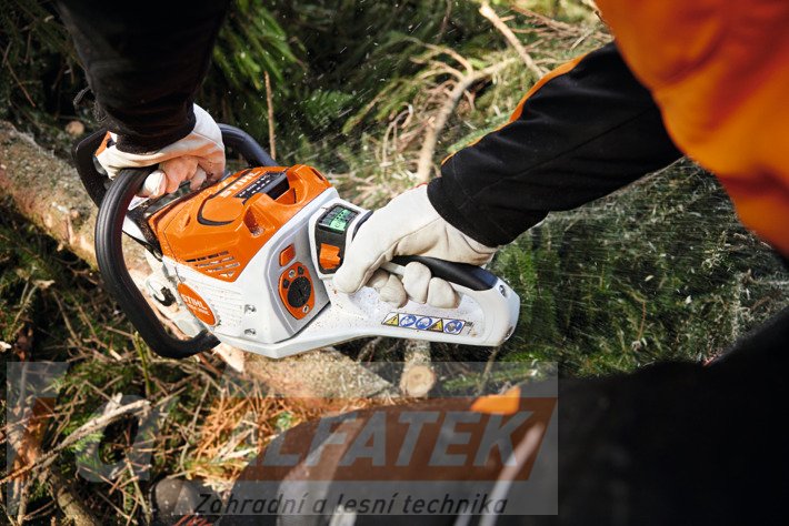 STIHL Akumulátorová pila MSA 300 C-O s Akumulátorem AP 500 s + 1x AP 500 S zdarma