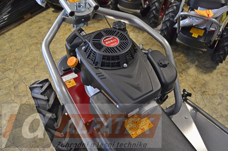 Pohonná jednotka Panter FD2 L224 s bubnovou sekačkou RZS70K