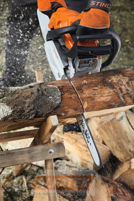 STIHL Motorová pila MS 162 35 cm (11482000316)