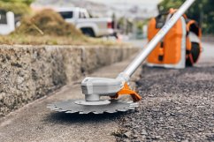 STIHL Odstraňovač plevele RG-KM (41807405006)