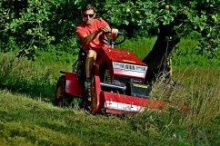 DAKR Pohonná jednotka Panter FD52V s cepákovým mulčovačem MC100