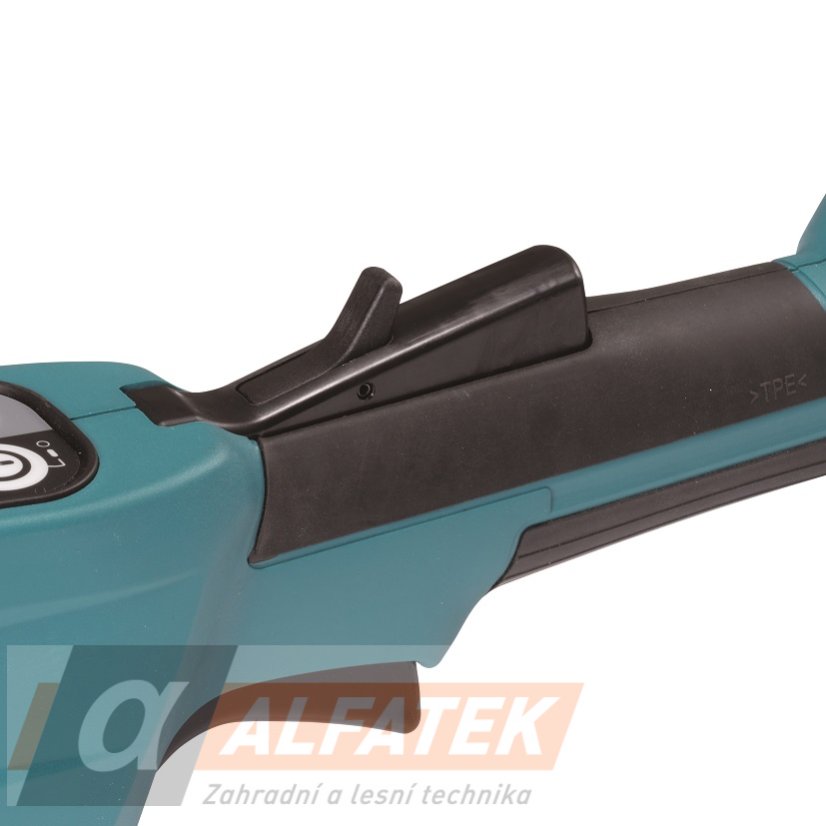 Makita Aku plotostřih Li-ion XGT 40V, bez aku (UN001GZ)